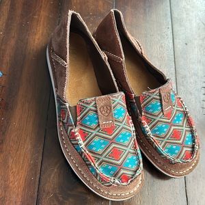 ARIAT Csual Slip Ons